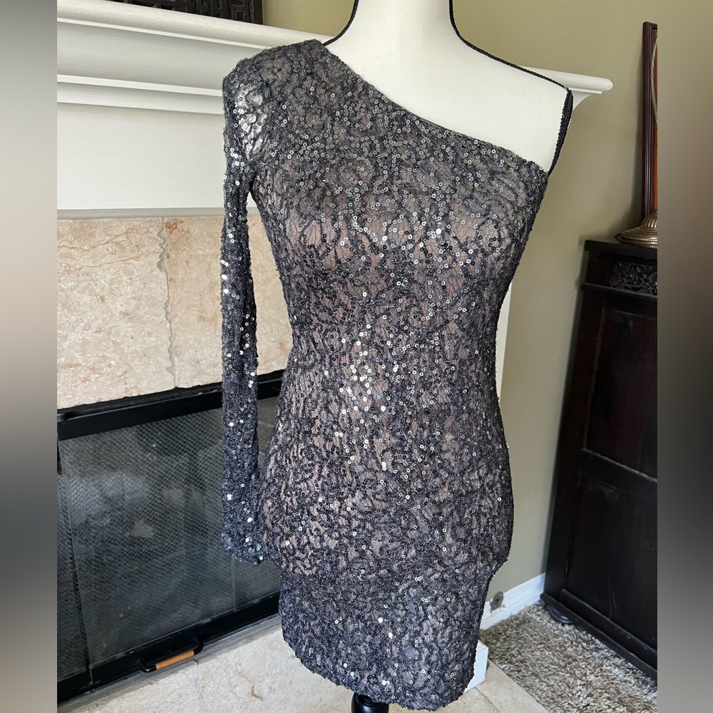 S.Y.L.K. Sequined one sleeve party dress, Size S (NWT)